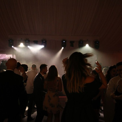 Dinamična rasvjeta za plesni podij